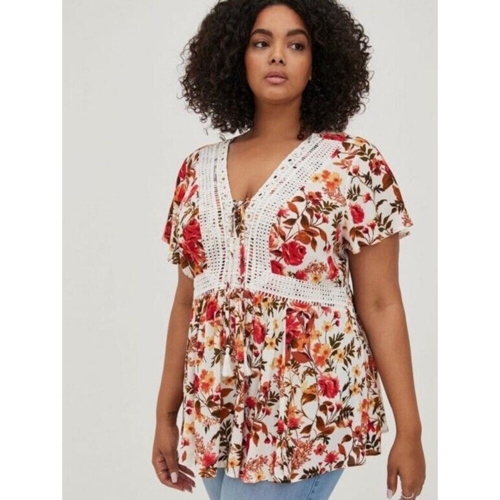 Torrid Babydoll Crinkle Gauze Crochet Lace Top Size 2 / 2X Boho Festival White